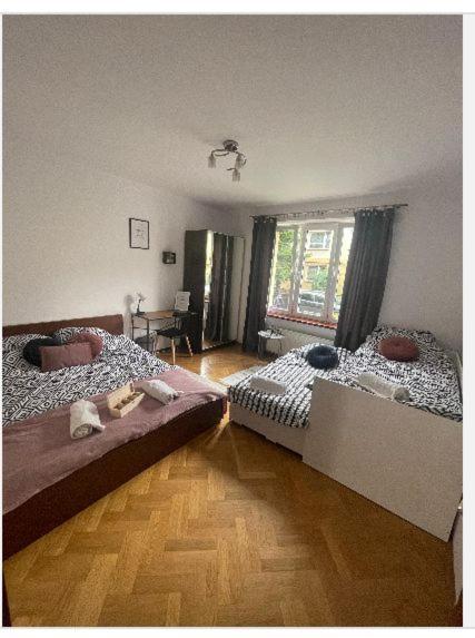 Cheerful 3 Bedroom City House Krakow Exterior photo